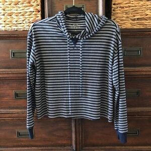 Hollister long sleeve thermal hooded blue & white striped semi-cropped top in XS
